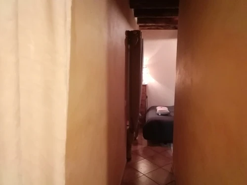 couloir accès coin chambre